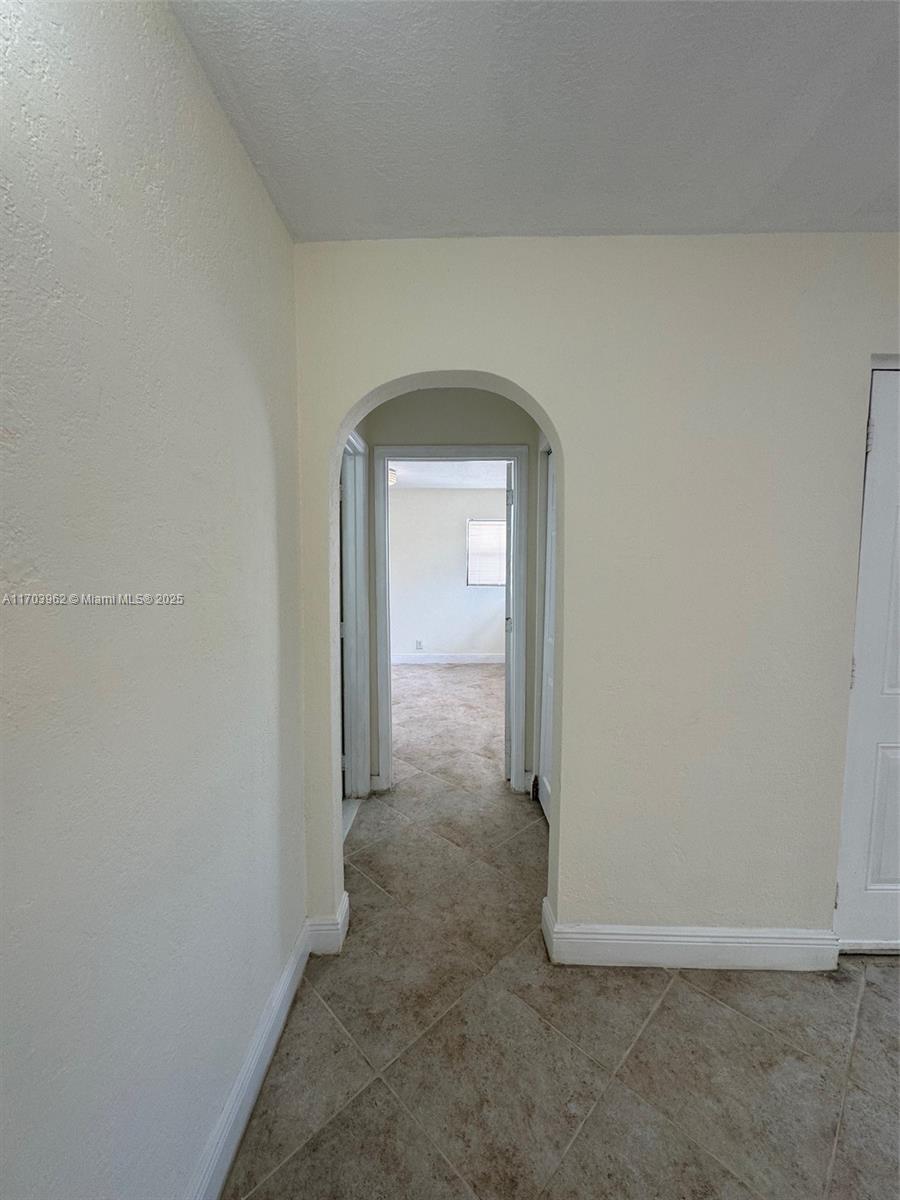 2000 Monroe Street, Unit 6 Hollywood, FL 33020 - Photo 9 of 19