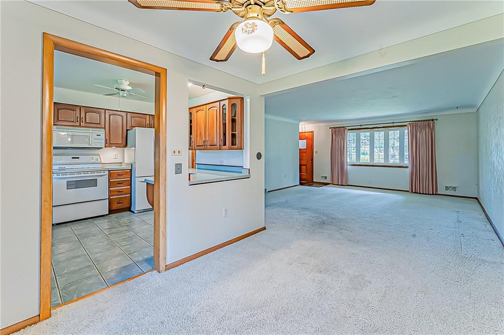 317 Hemlock Road Trafford, PA 15085 - Photo 13 of 25 Gallery Image 13