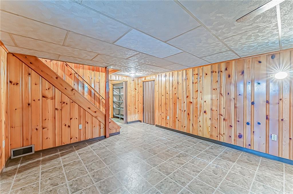317 Hemlock Road Trafford, PA 15085 - Photo 21 of 25 Gallery Image 21