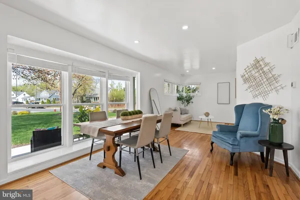 $739,000 | 6801 Duke Drive, Alexandria, VA 22307