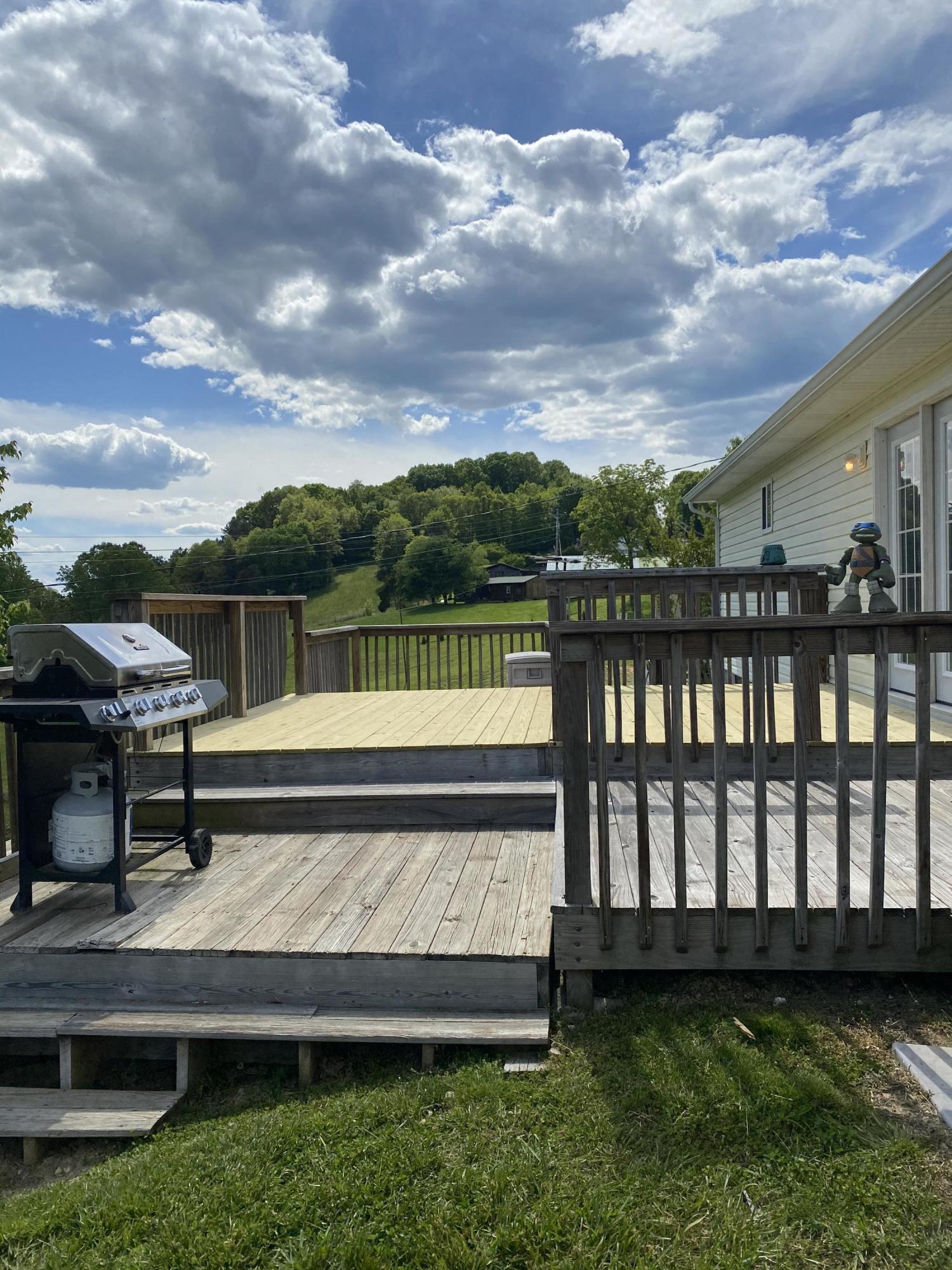 1505 Snodgrass Road New Tazewell, TN 37825 - Photo 20 of 21 852B9DF4-26B9-4AD3-B3CA-1AE68CEEEF4F