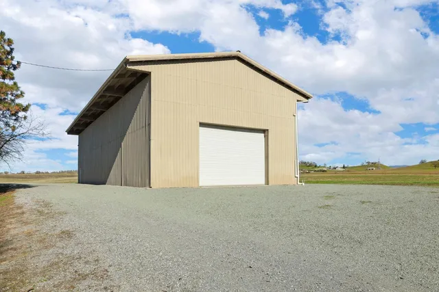 $1,095,000 | 11402 Shelton Road, Linden, CA 95236