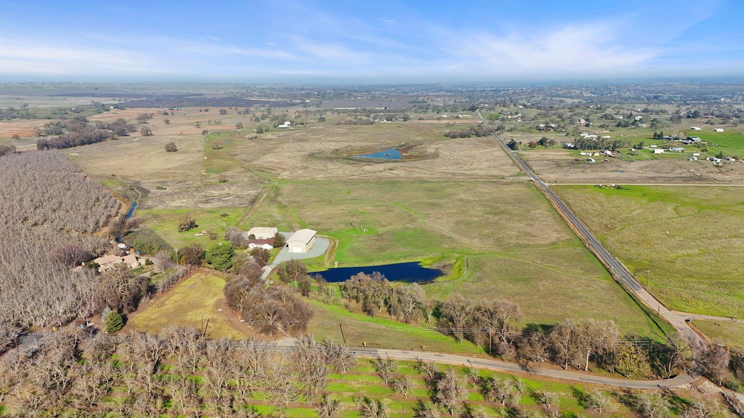 11402 Shelton Road Linden, CA 95236 - Photo 4 of 38 a view of an ocean
