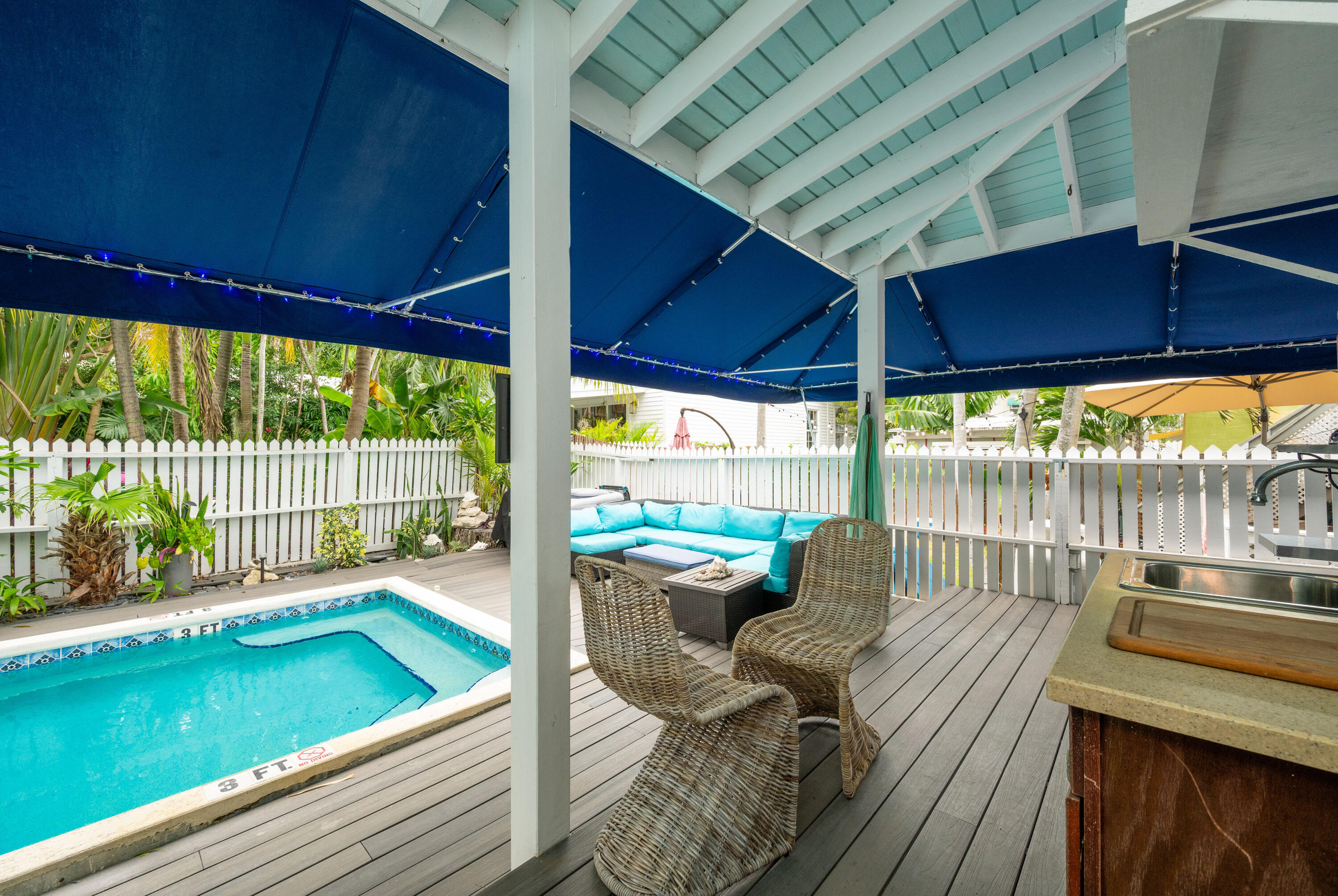 906 Truman Avenue, Unit 2 Key West, FL 33040 - Photo 10 of 33 NDP_1124