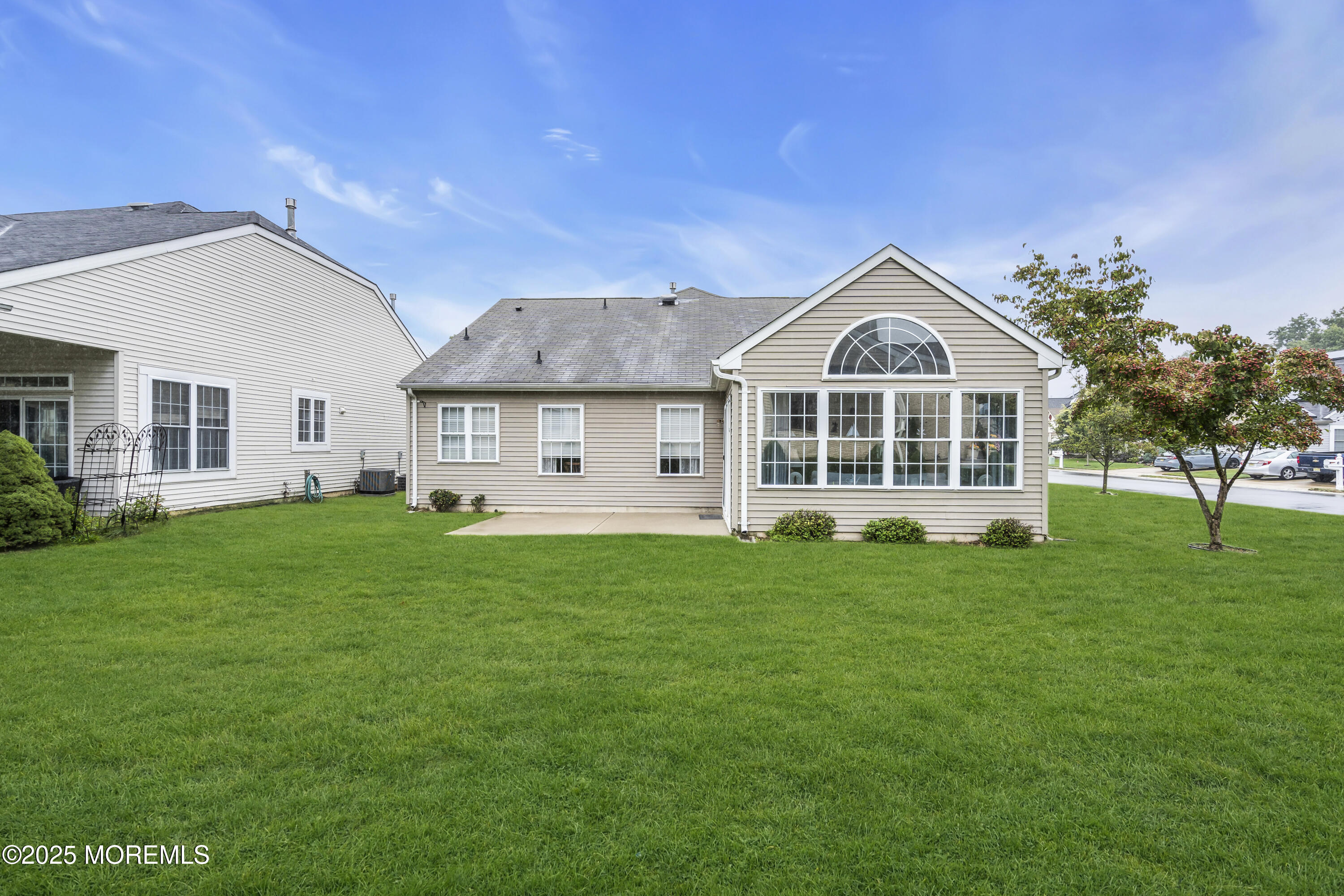2 Seminole Court Jackson, NJ 08527 - Photo 32 of 32 a front view of a house with a garden