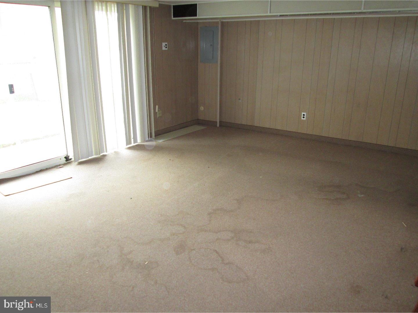 10819 Heflin Road Philadelphia, PA 19154 - Photo 14 of 17 Gallery Image 14