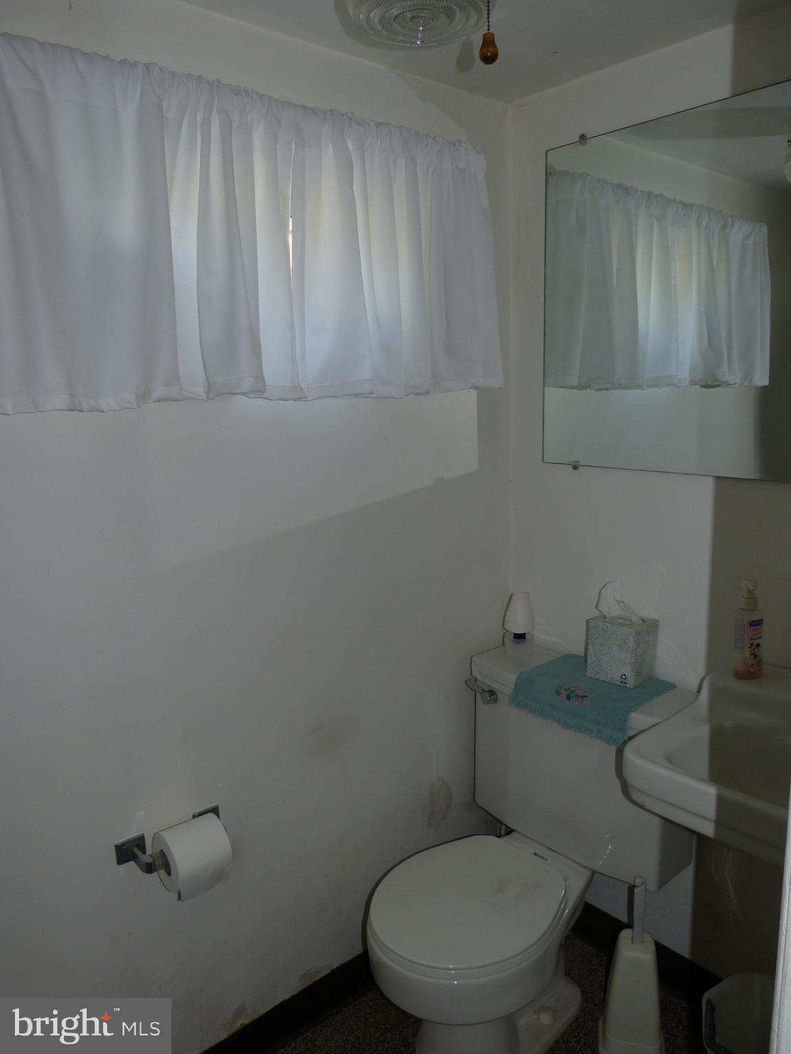 4703 Cooper Road Brookhaven, PA 19015 - Photo 23 of 41 Gallery Image 23
