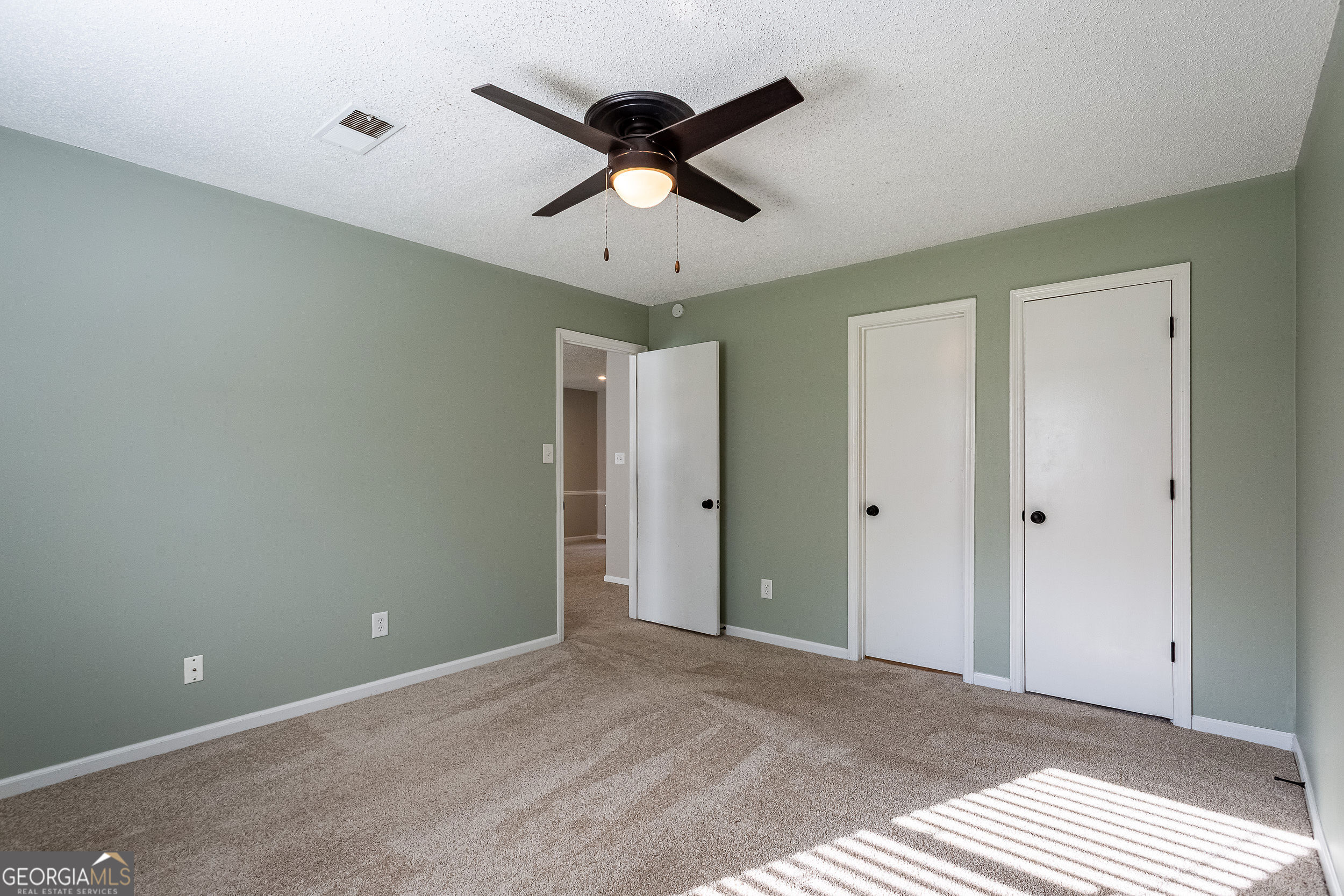 1046 Country Club Road Newnan, GA 30263 - Photo 9 of 20