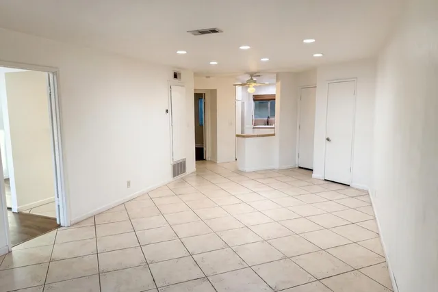 $2,200 | 48255 Monroe Street, Unit 20, Indio, CA 92201