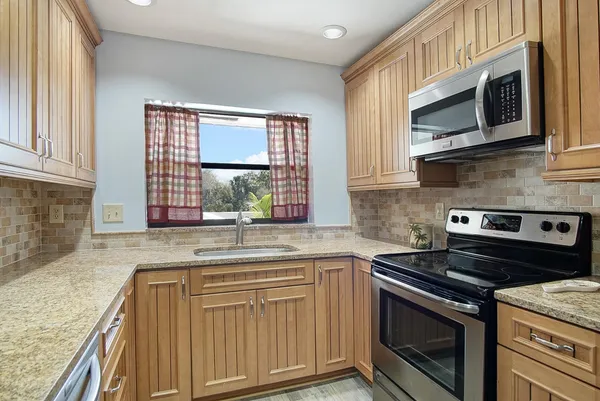 $349,000 | 6041 Southeast Landing Way, Stuart, FL 34997