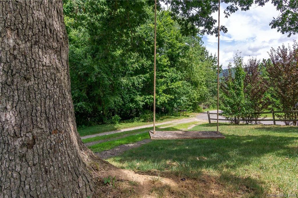 27 New Valley Road Swannanoa, NC 28778 - Photo 40 of 42 a view of a park