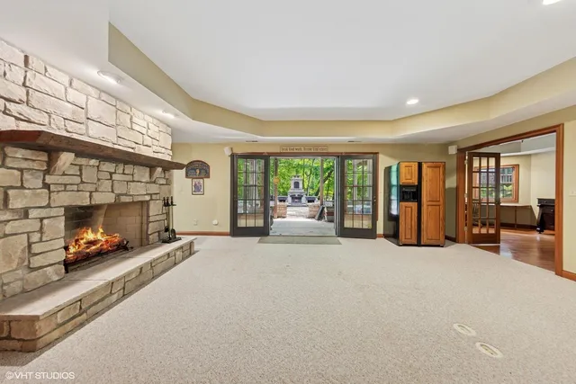 $1,250,000 | 222 Crabapple Lane, Valparaiso, IN 46383