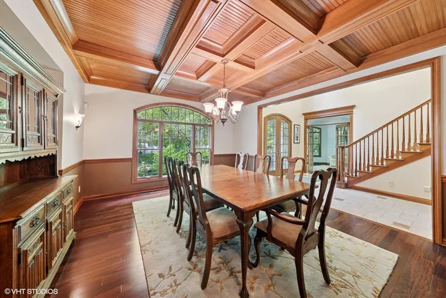 $1,250,000 | 222 Crabapple Lane, Valparaiso, IN 46383