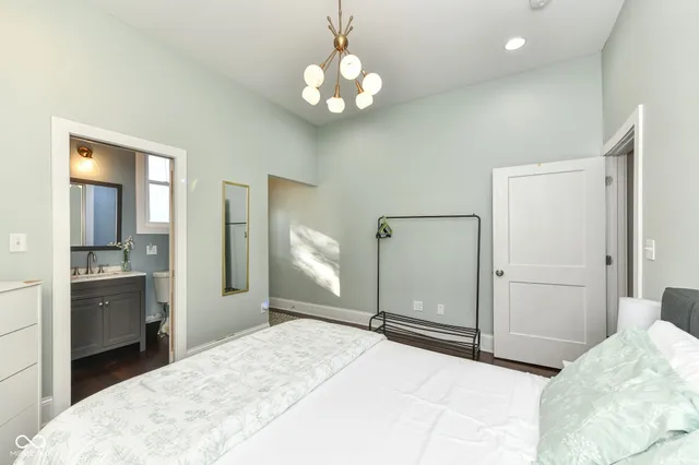 $2,000 | 1244 South Talbott Street, Indianapolis, IN 46225