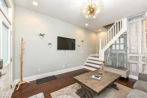 $2,000 | 1244 South Talbott Street, Indianapolis, IN 46225