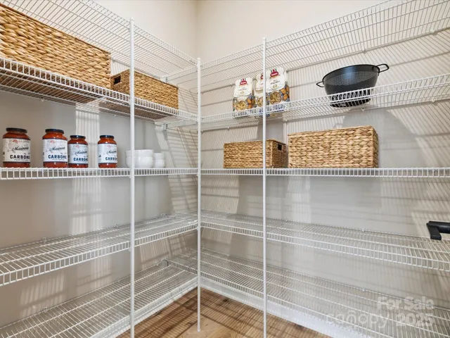 $389,664 | 8434 Discovery Lane, Charlotte, NC 28216