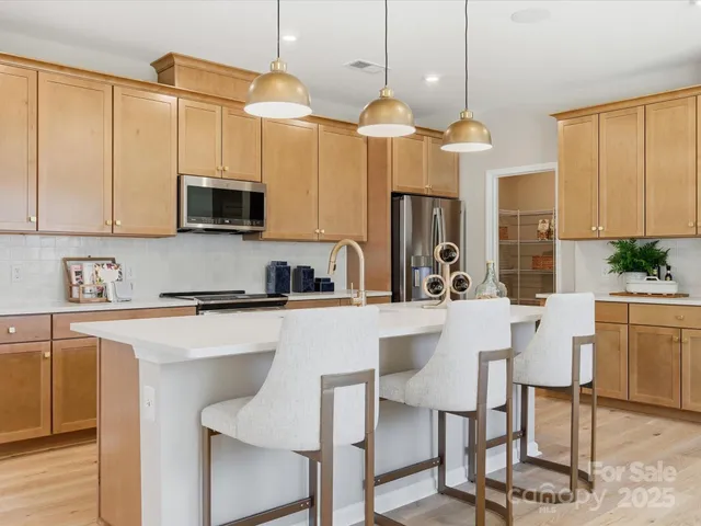 $389,664 | 8434 Discovery Lane, Charlotte, NC 28216