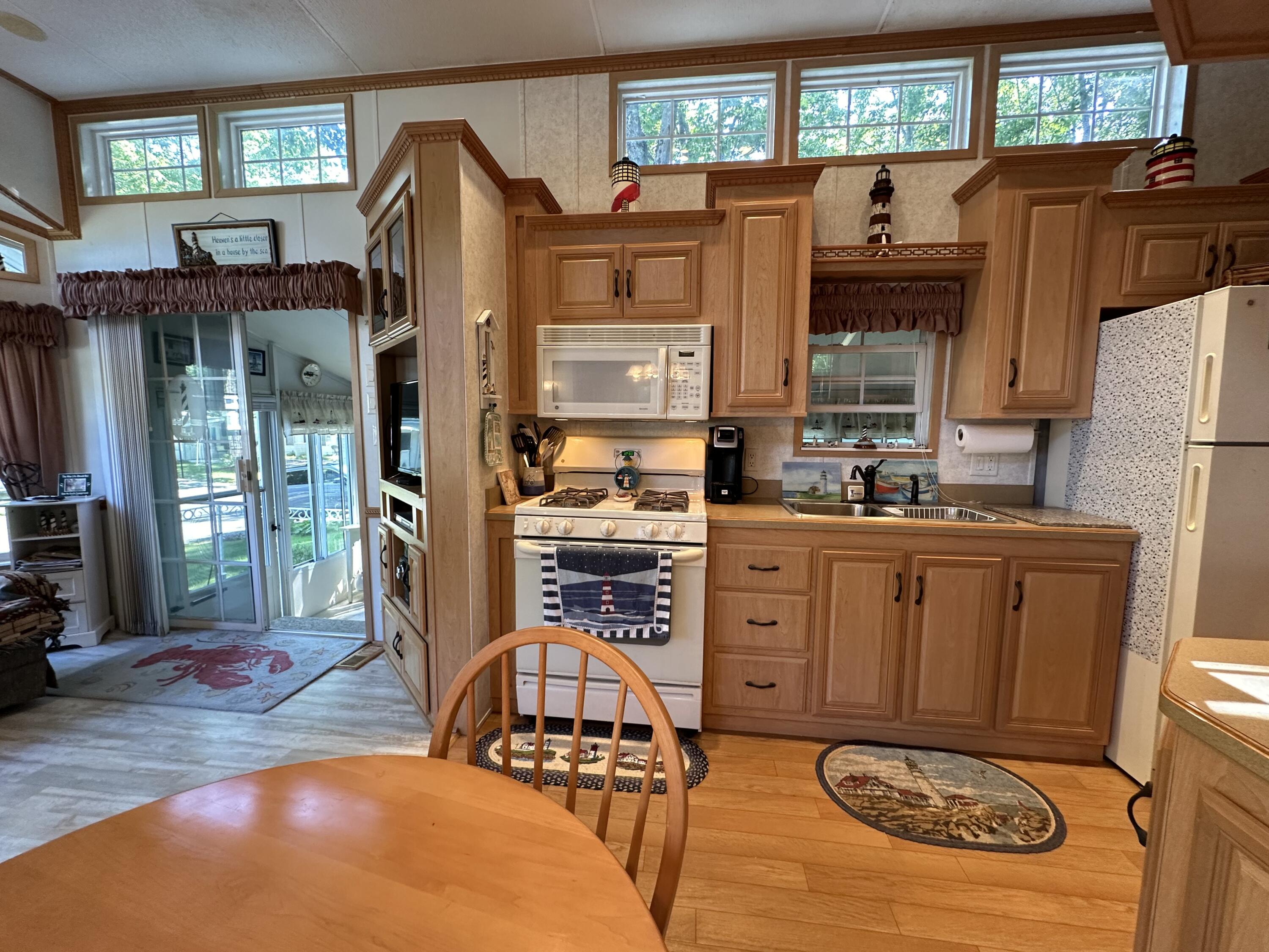 150 Chapel Road, Unit 805 Wells, ME 04090 - Photo 13 of 40 IMG_6993