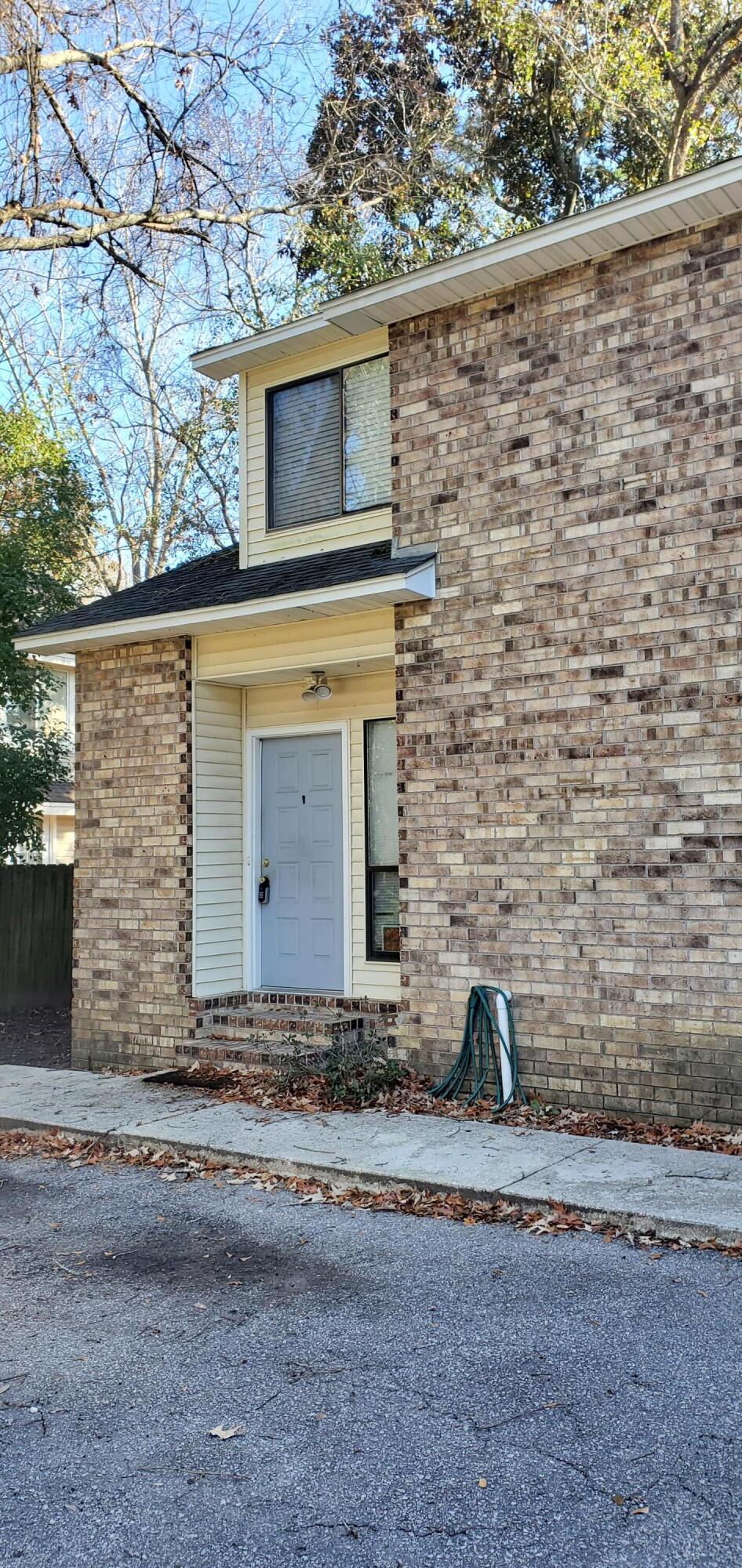 96 Ashley Hall Plantation Road Charleston, SC 29407 - Photo 2 of 9 20260106_141634