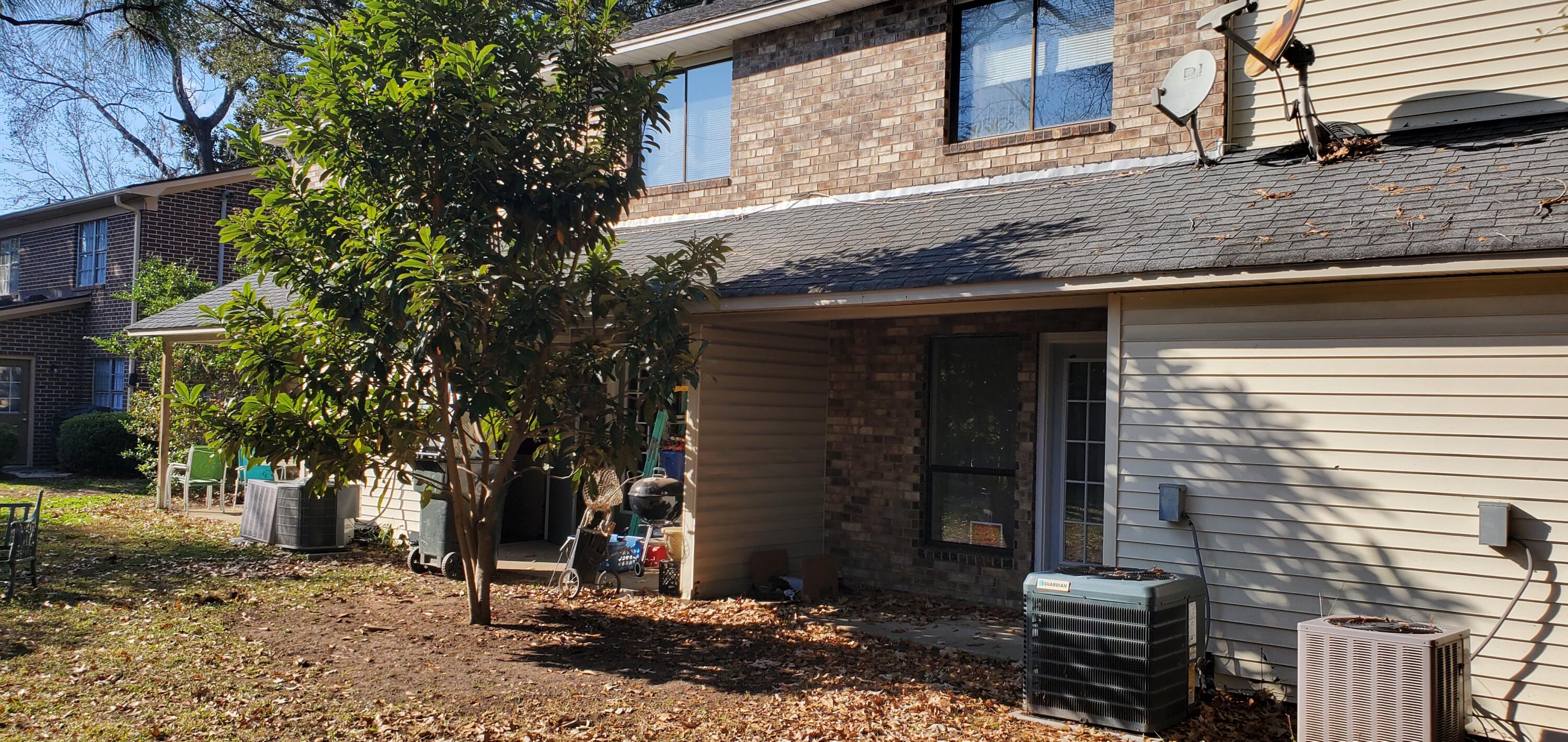 96 Ashley Hall Plantation Road Charleston, SC 29407 - Photo 5 of 9 20260106_141550