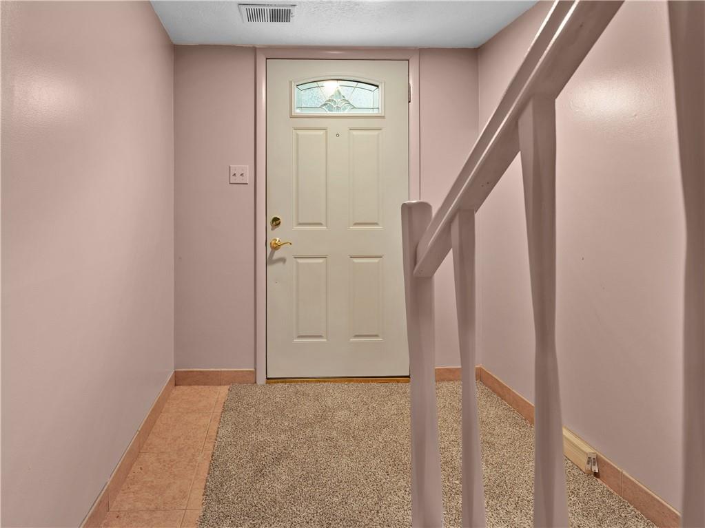 520 Hunters Path Road Bridgeville, PA 15017 - Photo 4 of 39 Entry Foyer