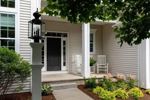 $947,500 | 35 Snapping Bow, Plymouth, MA 02360