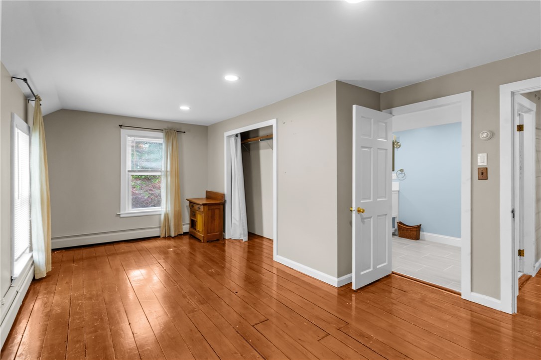 19 Cross Street Newport, RI 02840 - Photo 31 of 42