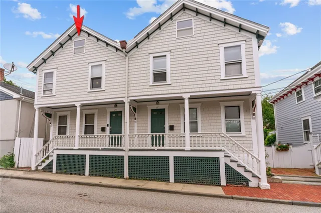 $3,100 | 19 Cross Street, Newport, RI 02840