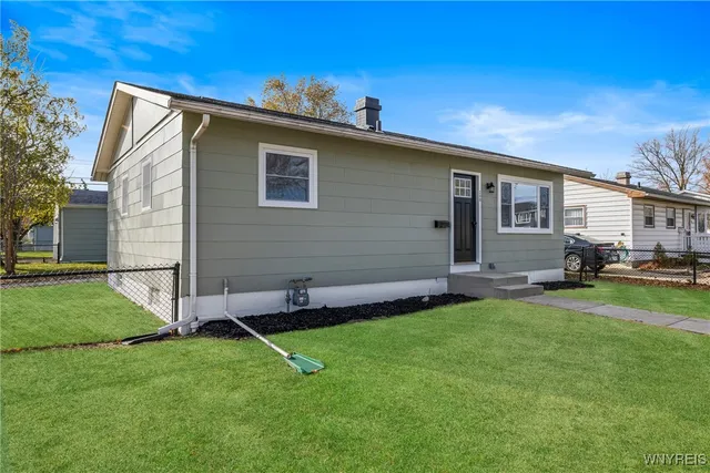 $234,900 | 209 Parkedge Avenue, Tonawanda, NY 14150