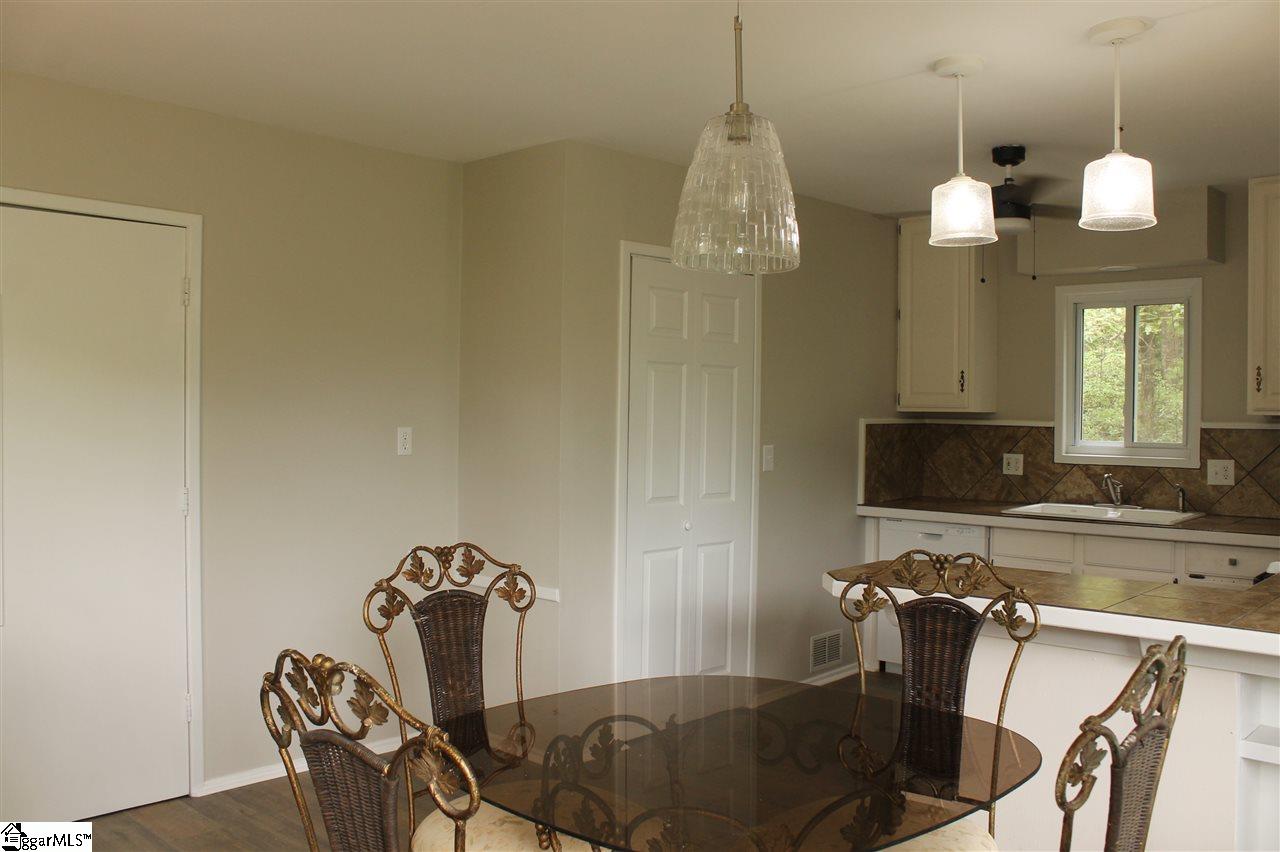 116 Brendart Hill Road Sunset, SC 29685 - Photo 5 of 36 Gallery Image 5
