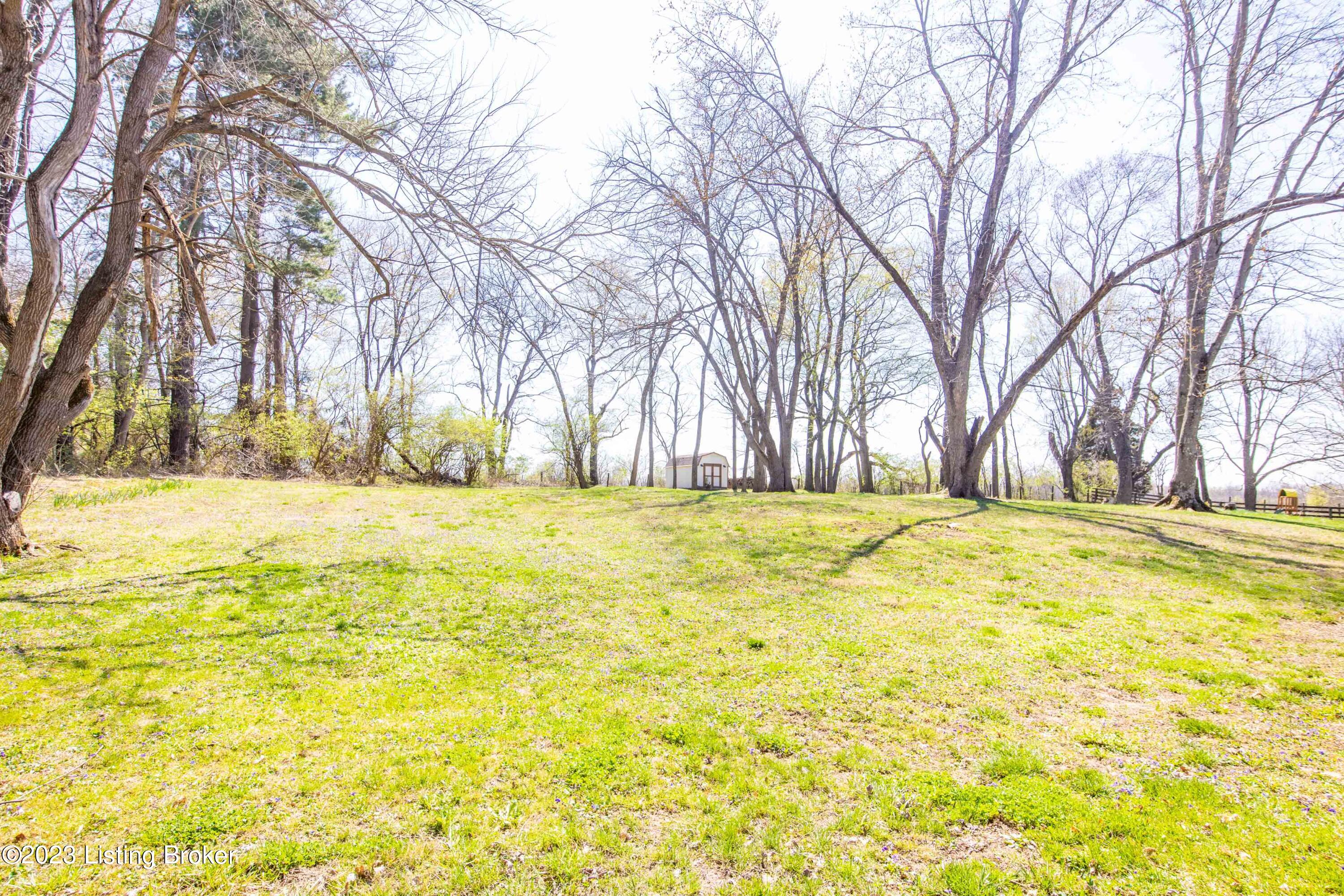 13404 Creekview Road Prospect, KY 40059 - Photo 72 of 79 13404-Creekview-Rd_078