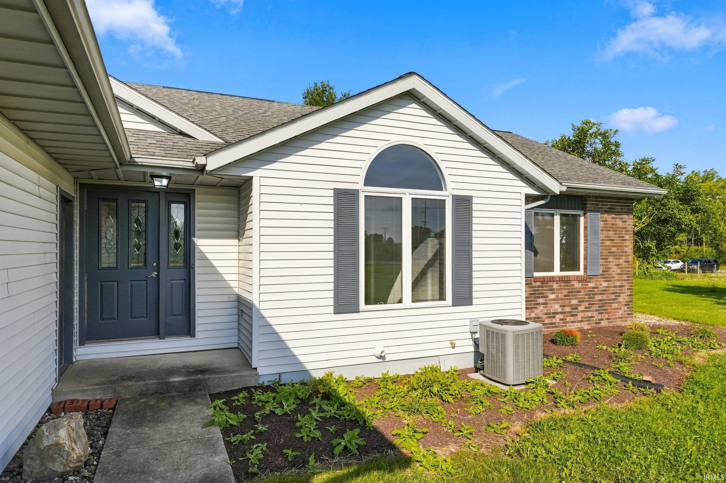 8805 Huguenard Road Fort Wayne, IN 46818 - Photo 3 of 50 Gallery Image 3