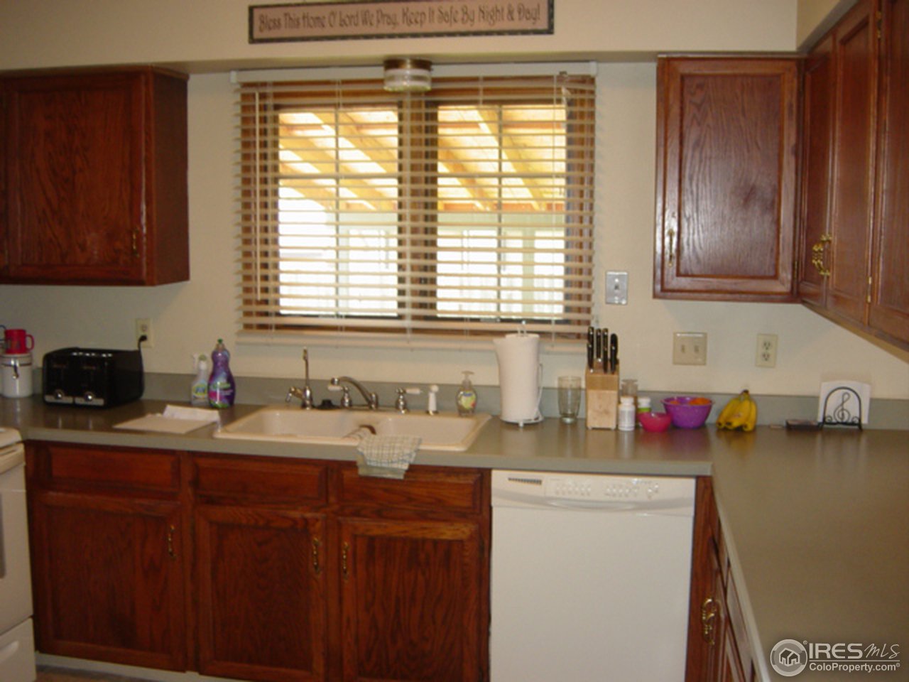 1710 Pheasant Ridge Sterling, CO 80751 - Photo 8 of 25 Kitchen