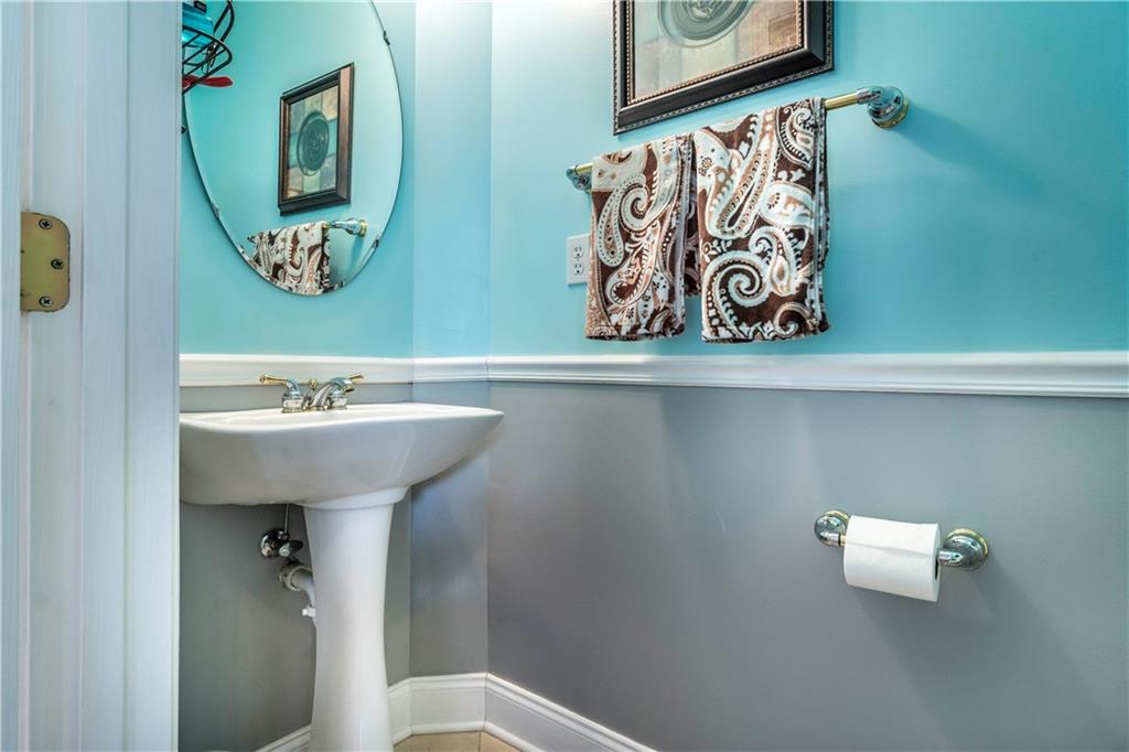 349 Buffalo Ridge Road Canonsburg, PA 15317 - Photo 23 of 25 MAIN LEVEL HALF BATH