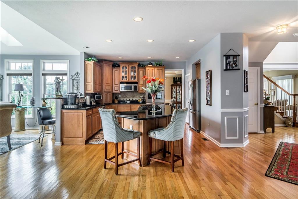 349 Buffalo Ridge Road Canonsburg, PA 15317 - Photo 5 of 25 KITCHEN