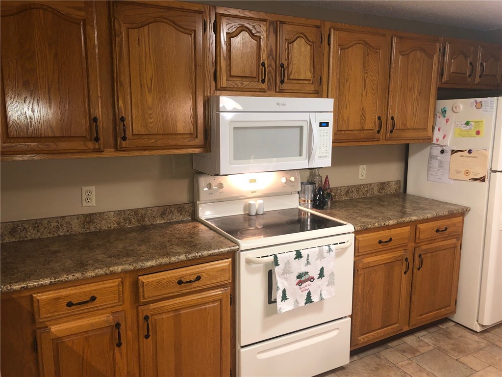 78 St Joseph Street, Unit 6 Woonsocket, RI 02895 - Photo 4 of 12 Gallery Image 4
