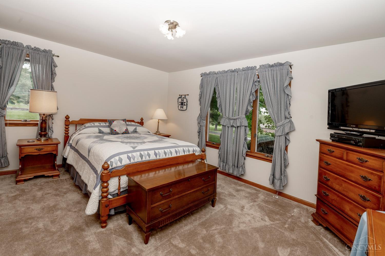 9625 Dick Road Harrison, OH 45030 - Photo 14 of 67 Gallery Image 14