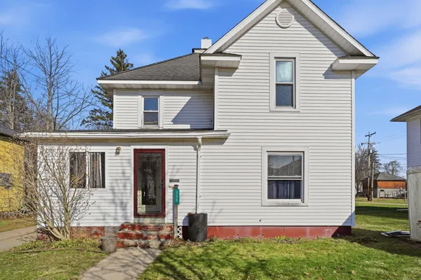 $184,900 | 330 Cleveland Street, Nashville, MI 49073