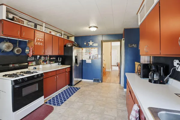 $184,900 | 330 Cleveland Street, Nashville, MI 49073