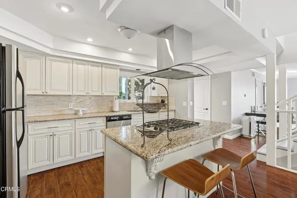 $1,428,000 | 809 Skyland Drive, Sierra Madre, CA 91024