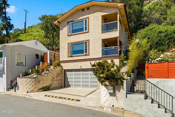 $1,428,000 | 809 Skyland Drive, Sierra Madre, CA 91024