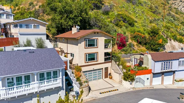 $1,428,000 | 809 Skyland Drive, Sierra Madre, CA 91024