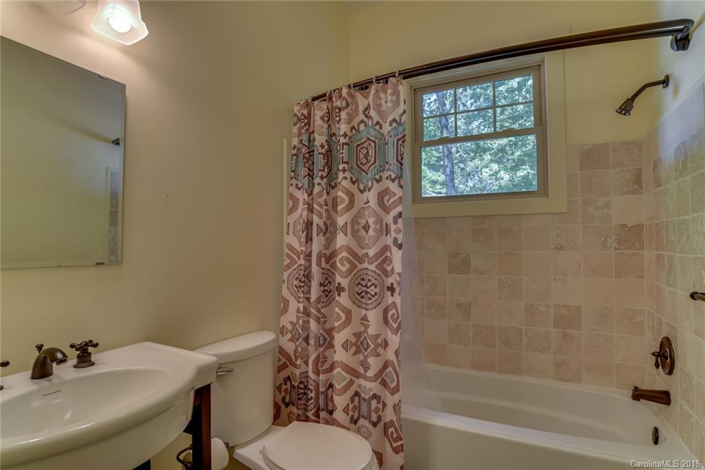 525 Braewick Road Tryon, NC 28782 - Photo 18 of 24 Gallery Image 18