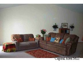 2913 Cronin Drive Springfield, IL 62711 - Photo 2 of 8