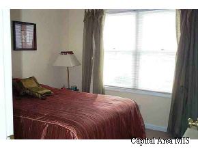 2913 Cronin Drive Springfield, IL 62711 - Photo 4 of 8