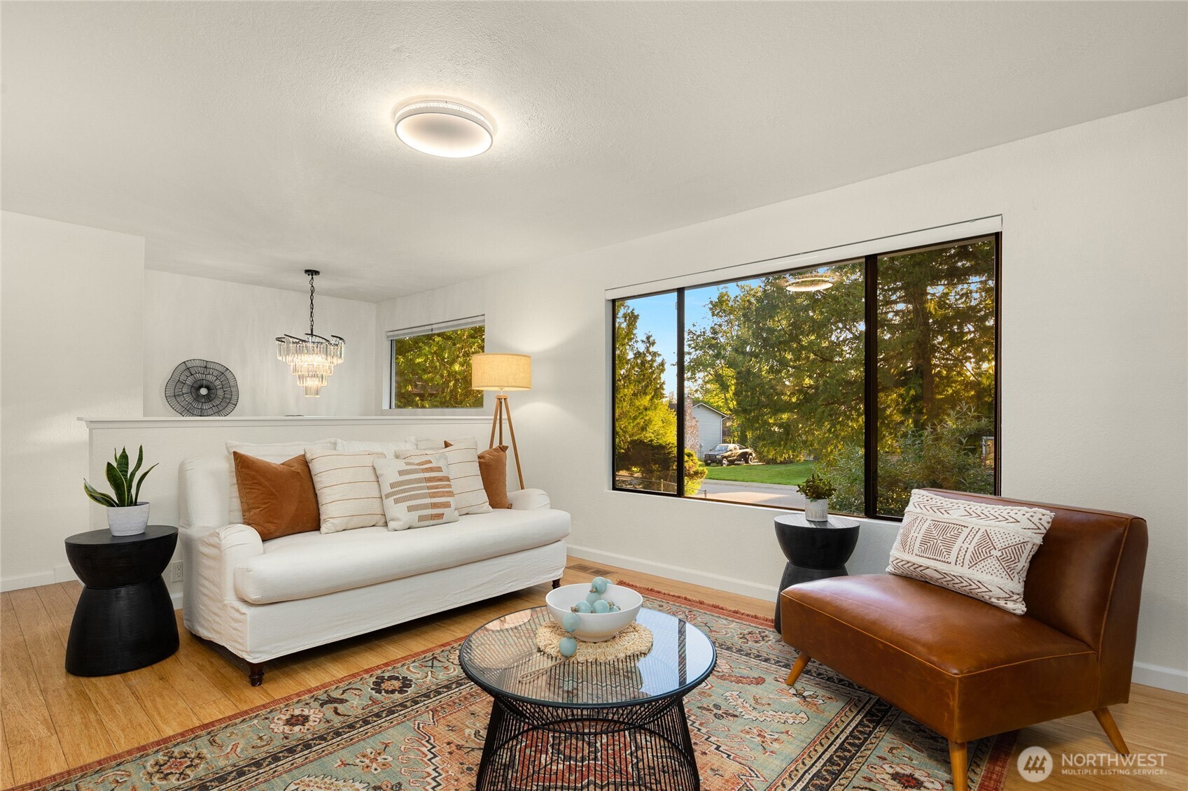19011 27th Drive Southeast Bothell, WA 98012 - Photo 5 of 39