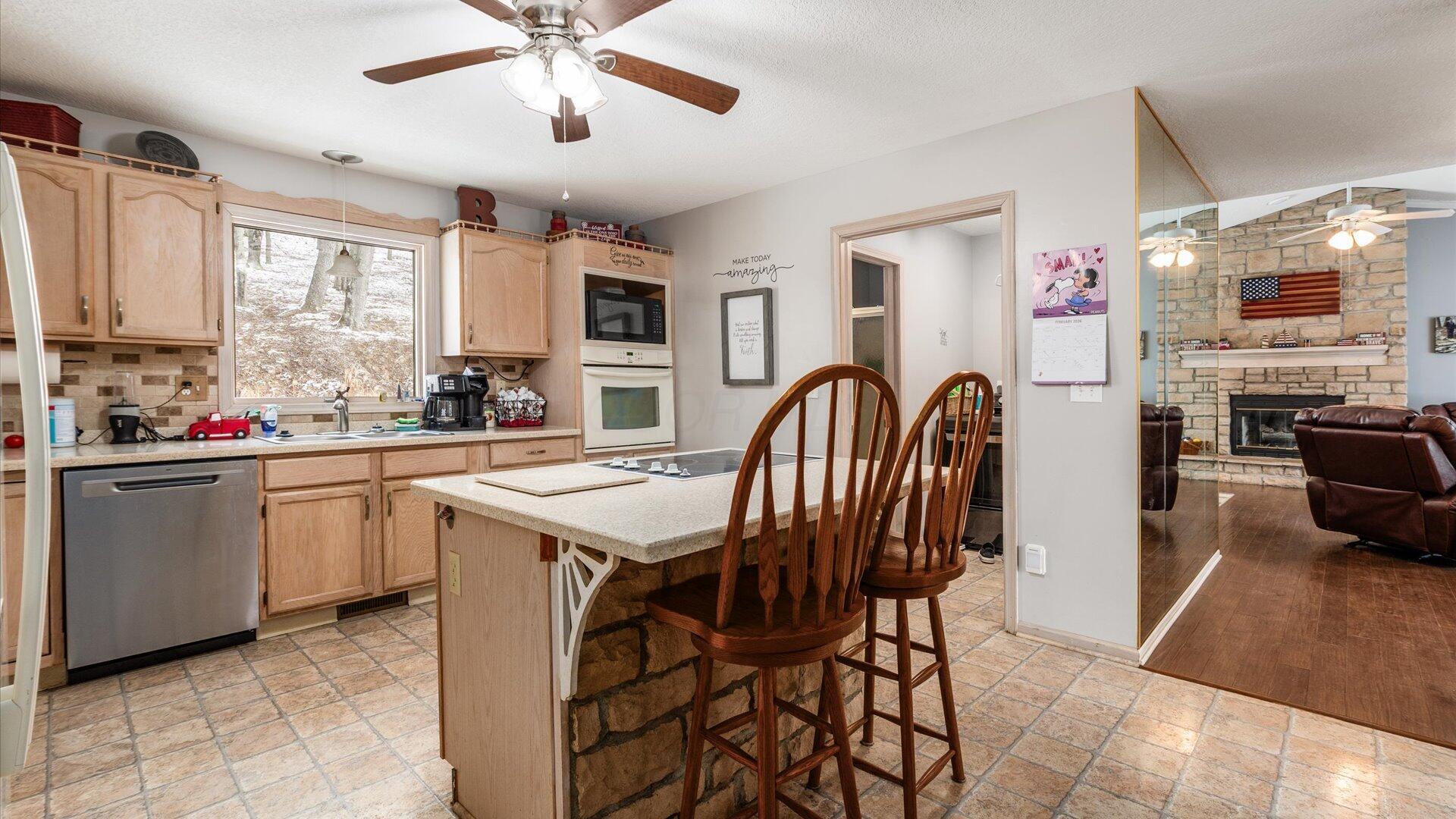 4491 Price Road Newark, OH 43055 - Photo 12 of 47 kitchen 3