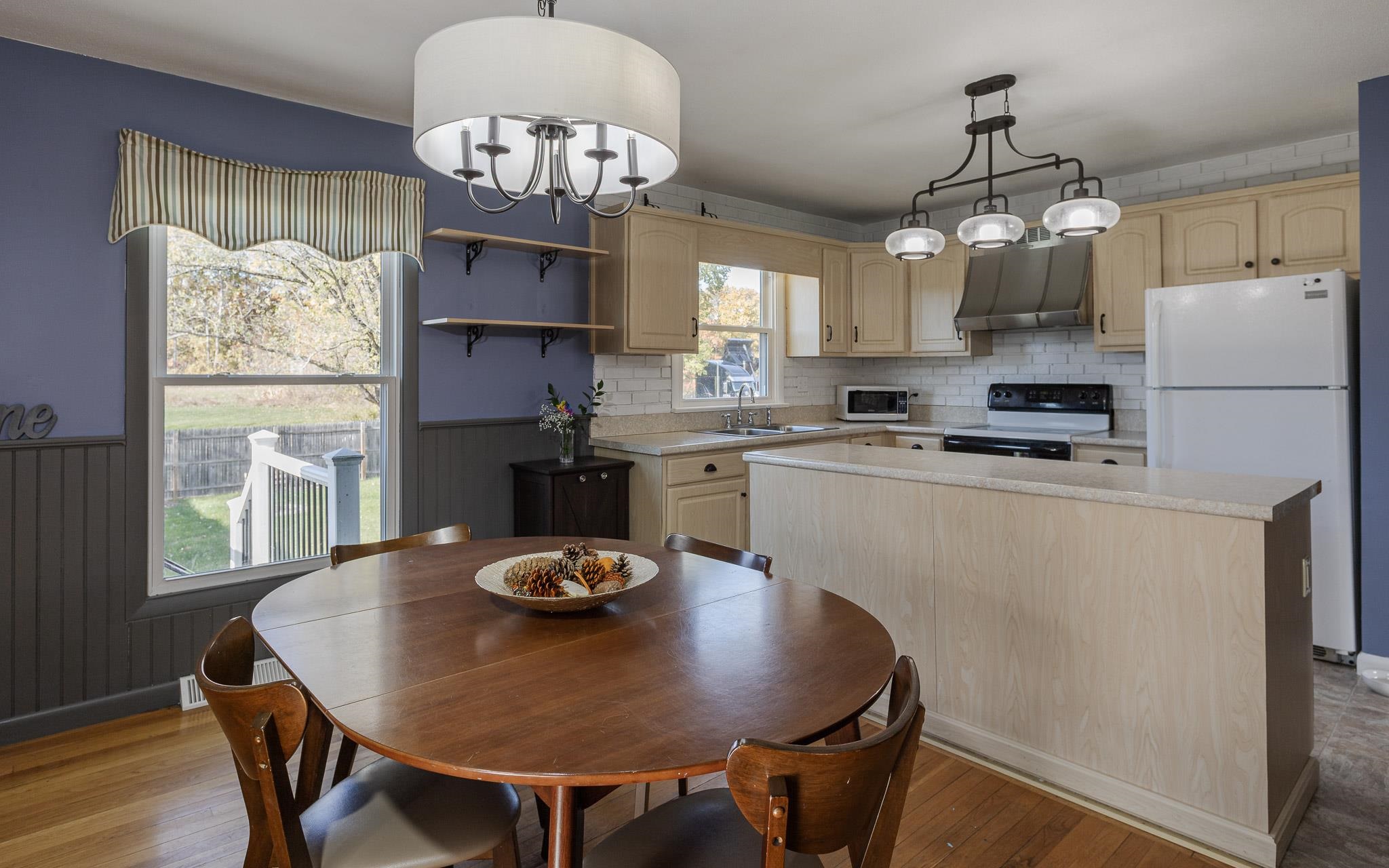 561 Main Street Walpole, NH 03608 - Photo 2 of 30