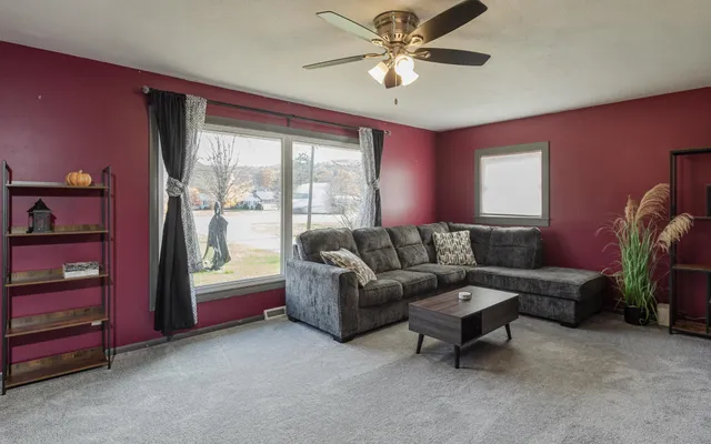 $379,000 | 561 Main Street, Walpole, NH 03608