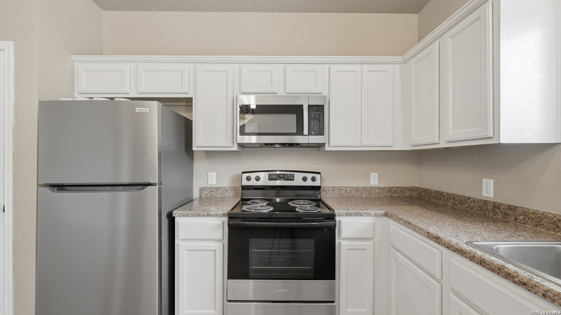 145 Rosedale Avenue New Braunfels, TX 78130 - Photo 12 of 30